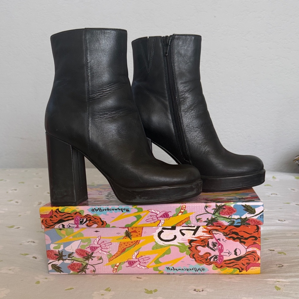 Jeffrey Campbell black platform heeled boots